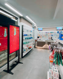 Installazione monitor pubblicitari per negozi - Marketing Display