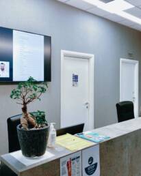 Vendita e Installazione monitor da interno - Marketing Display Verona - polimedica fisiohome