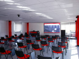 videowall monitor interno touchscreen verona marketing display