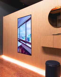 Installazione monitor da interno per DOMUS - Marketing Display - Verona
