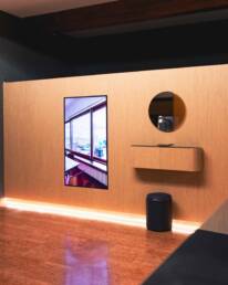 Installazione monitor da interno per DOMUS - Marketing Display - Verona