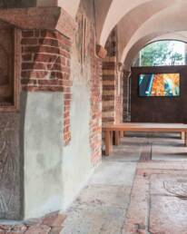 Installazione monitor touchscreen - Chiese Vive Chiesa di San Fermo a Verona - Marketing Display Verona